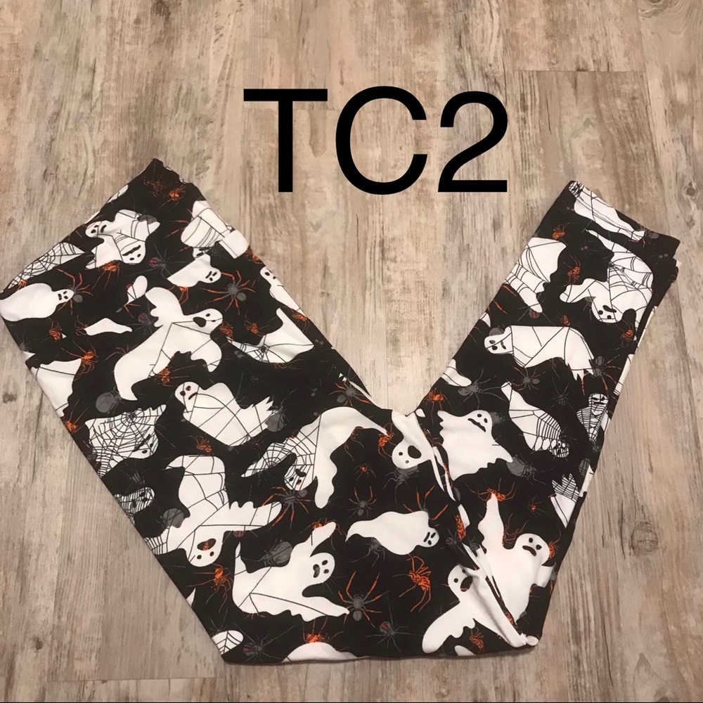 LuLaRoe Ghost/Spiderwebs TC2 Leggings NWOT